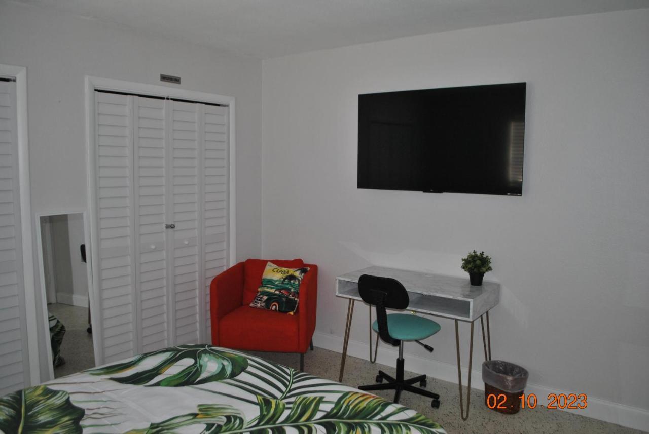 شقة Sleeps 8, Havana Nights In ميامي المظهر الخارجي الصورة
