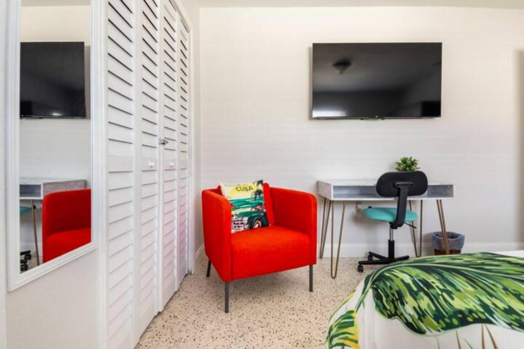 شقة Sleeps 8, Havana Nights In ميامي المظهر الخارجي الصورة